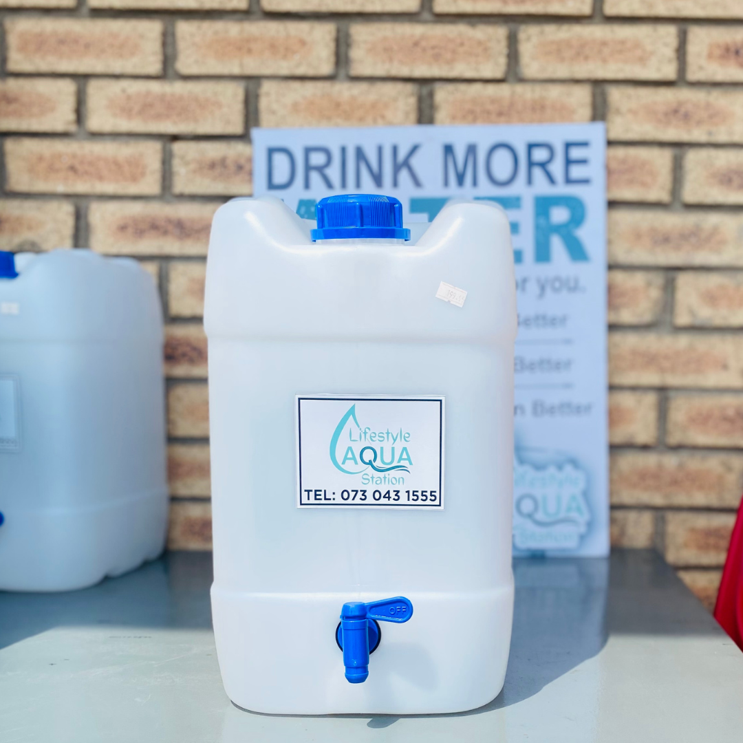 Lifestyle Aqua Station Premium Still Water bottle